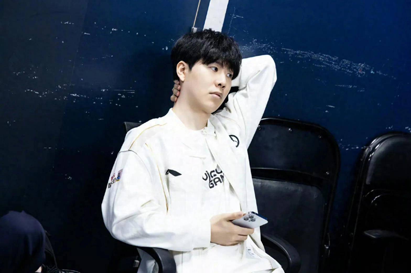 Doran , Jayce, Whirlwind Charge, Smash , Big Heart, Kaisa, Triple Kill, Brave Fly, T1 领先