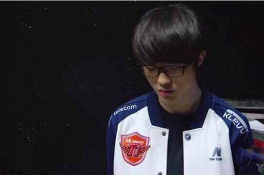 大首等待多少年了？《绝地求生》终于引入“复活”机制